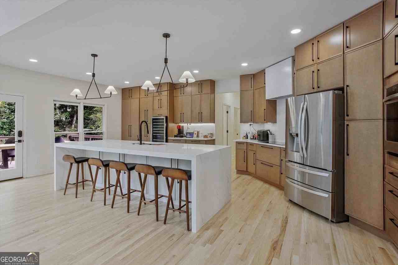 1615 Wynridge Path - Photo 2 of 46