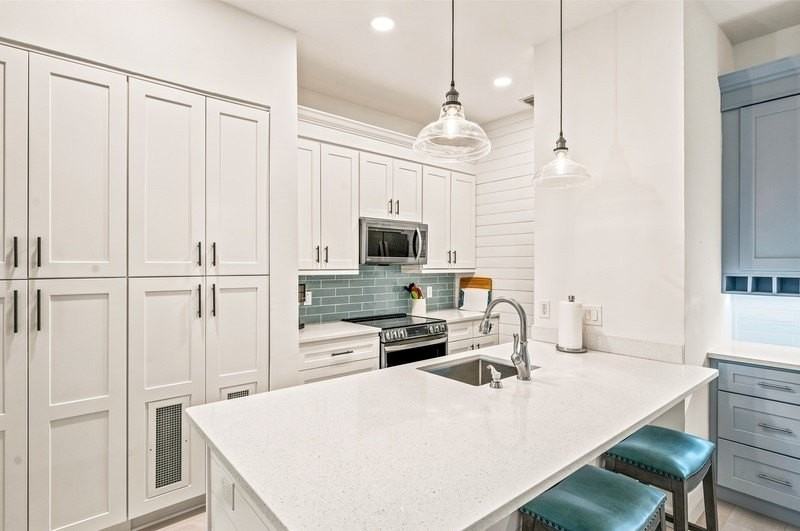 1315 Winding Oaks Cir E #905 - Photo 7 of 36