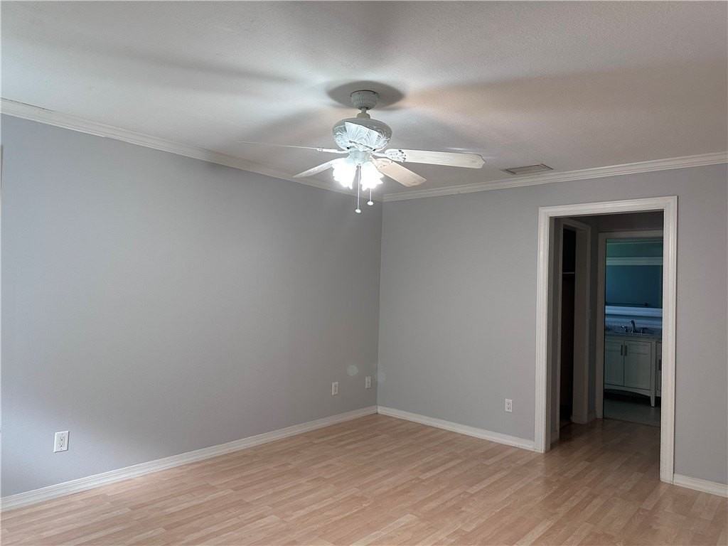500 11th Ave - Photo 7 of 19