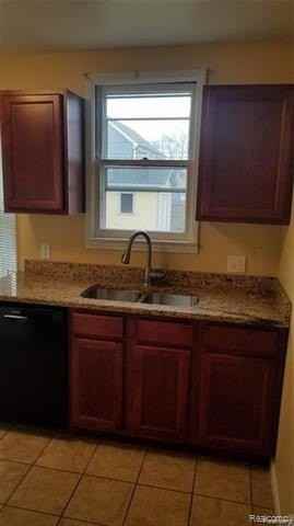 3612 Thomas Ave - Photo 2 of 8