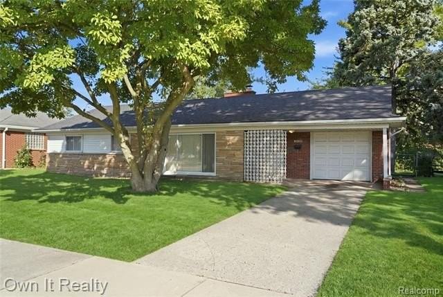 25440 W Warren St - Photo 4 of 26