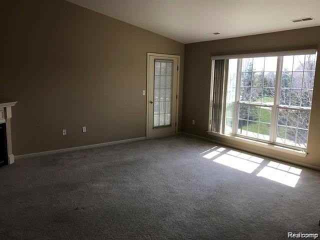 25203 Chesapeake Cir - Photo 7 of 17