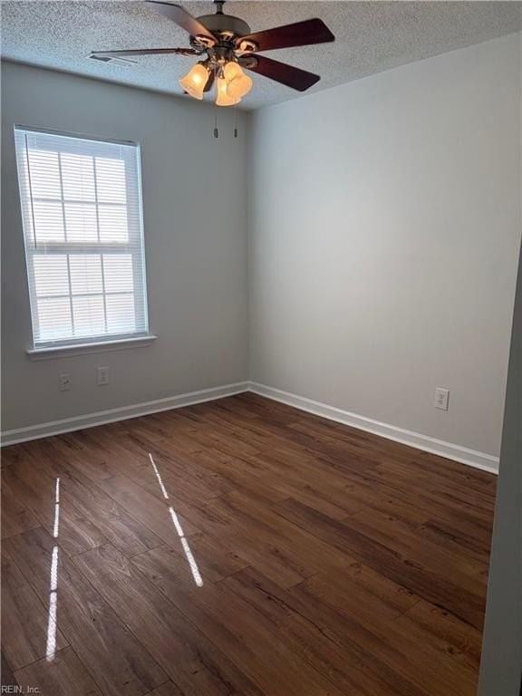 159 N Hall Way - Photo 5 of 12