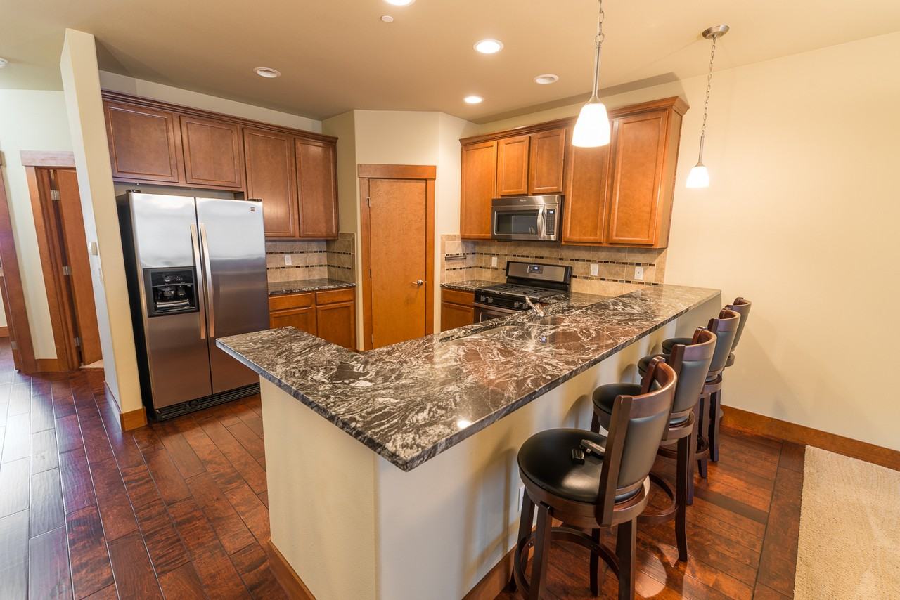 3906 Ne 3rd Pl - Photo 5 of 20