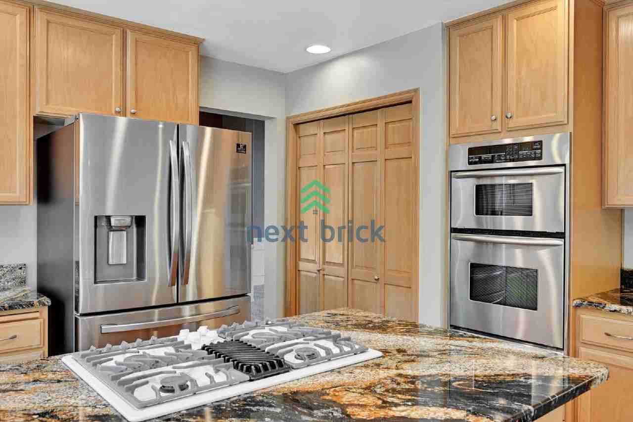 1413 233rd Ave Ne - Photo 6 of 26