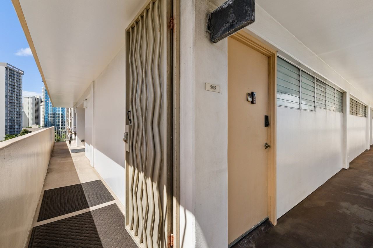 419 Keoniana St #905 - Photo 7 of 19