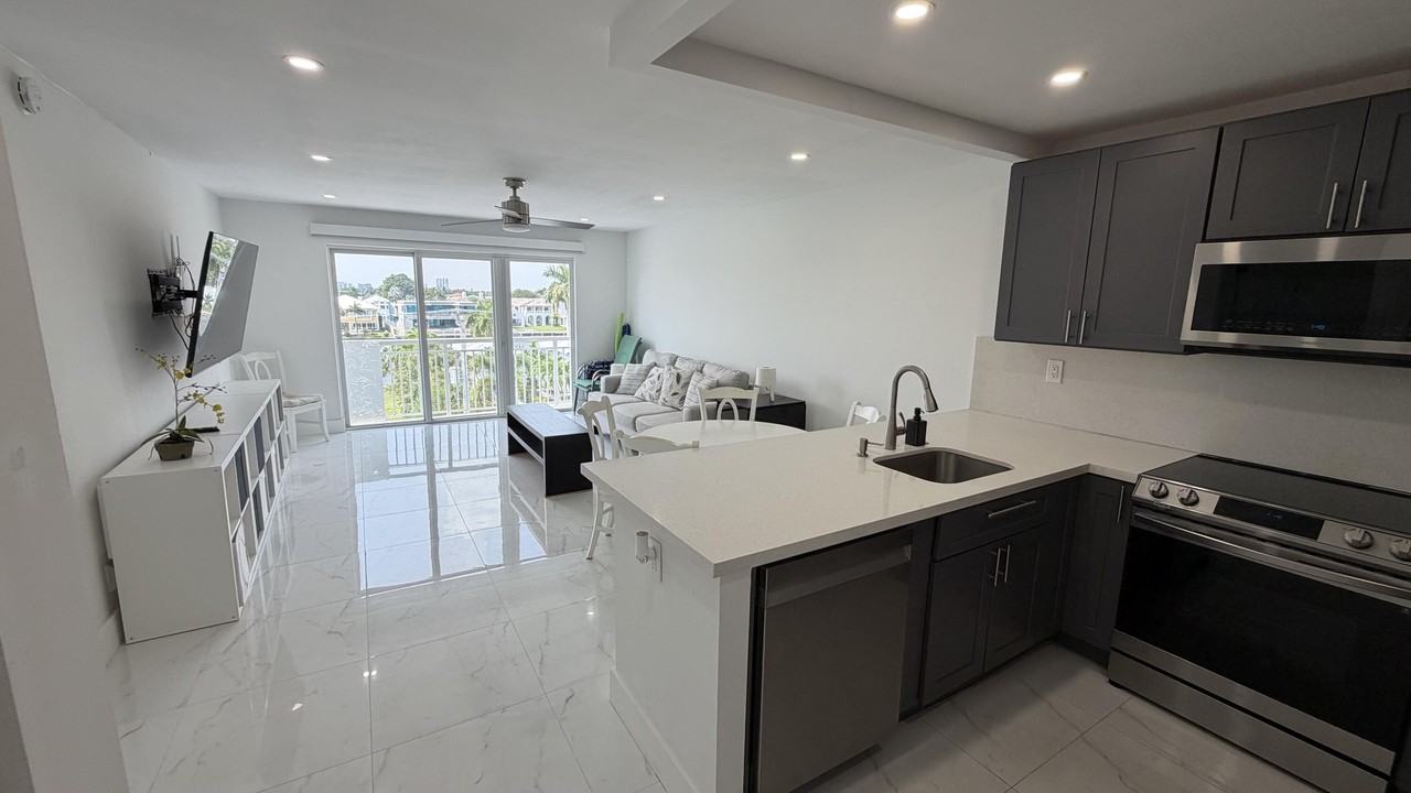 550 Bayshore Dr #507 - Photo 4 of 31