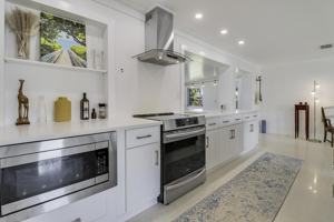 featured image of 1518 Summer Ave