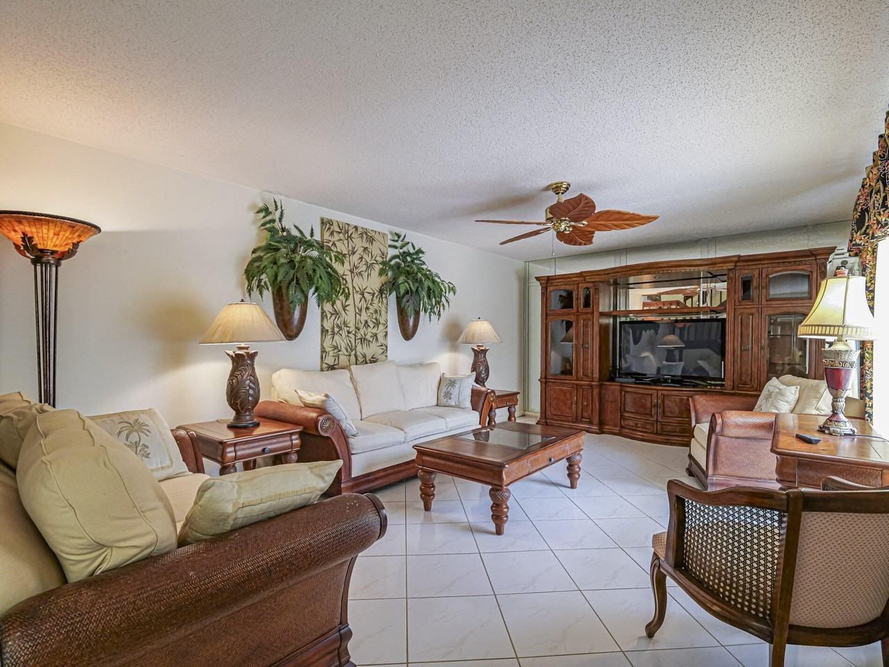 510 N Tropic Ln #10D - Photo 5 of 42