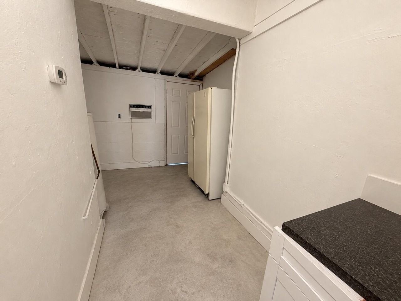 2219 Wilson St - Photo 7 of 12