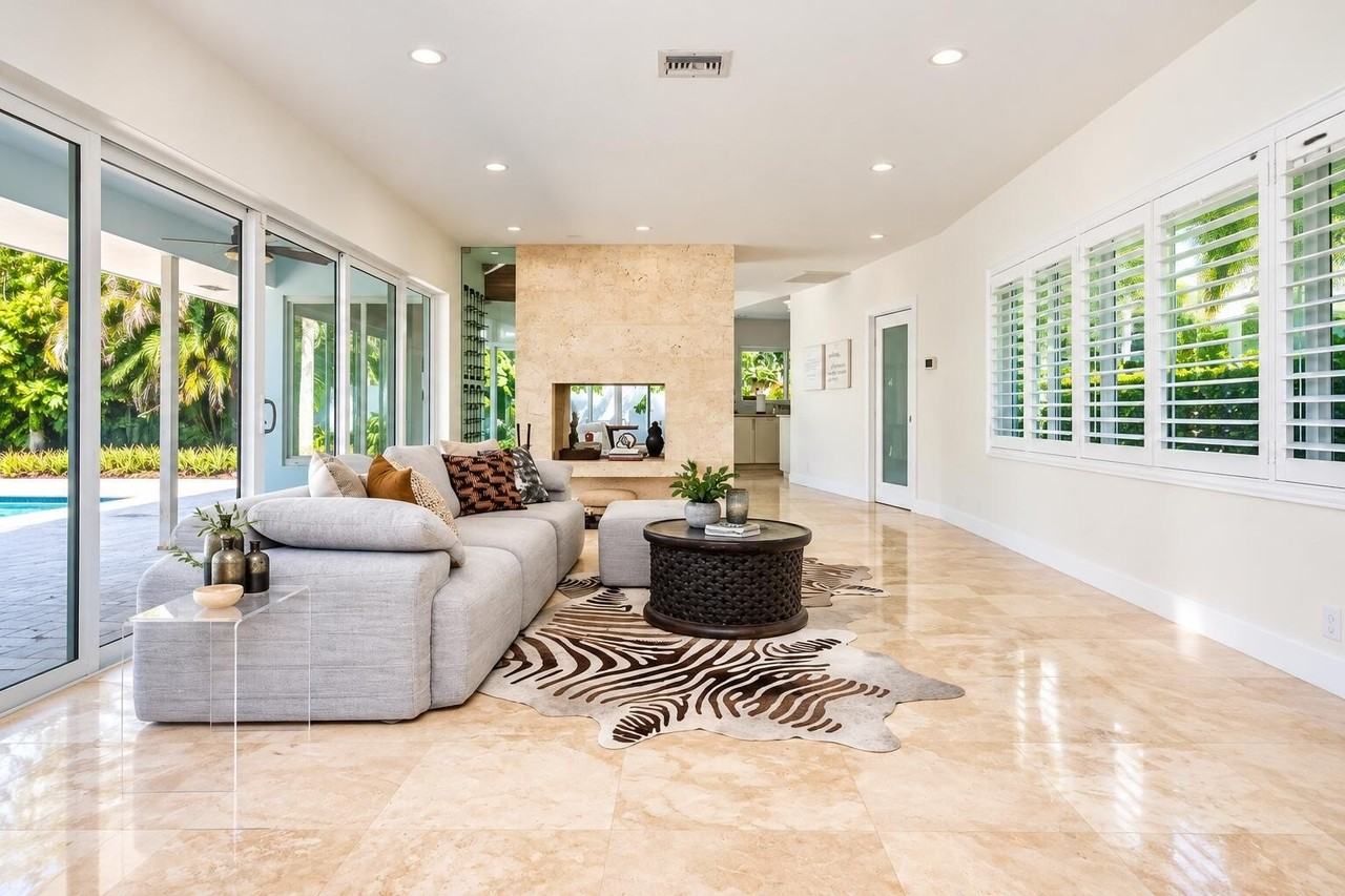 1141 Banyan Rd - Photo 7 of 26