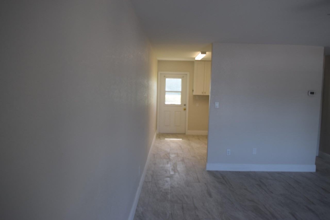 207 Southland Dr #2 - Photo 3 of 8
