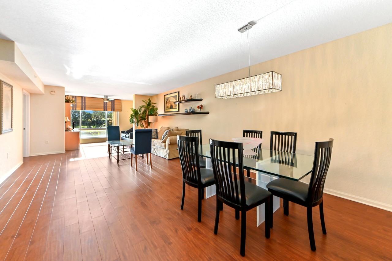 5842 Crystal Shores Dr #207 - Photo 5 of 40