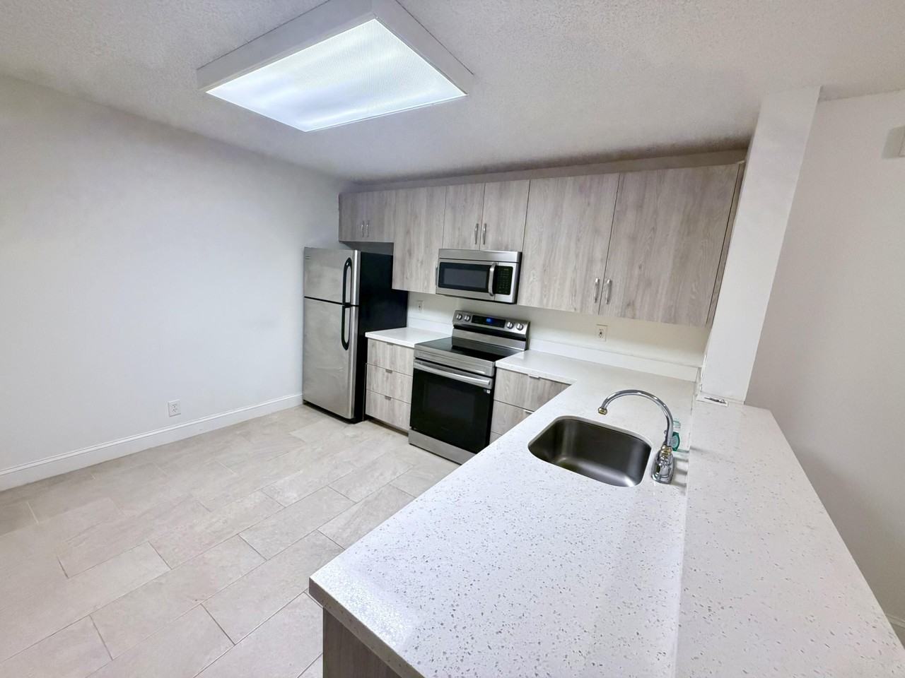 10111 W Sunrise Blvd #104 - Photo 2 of 18