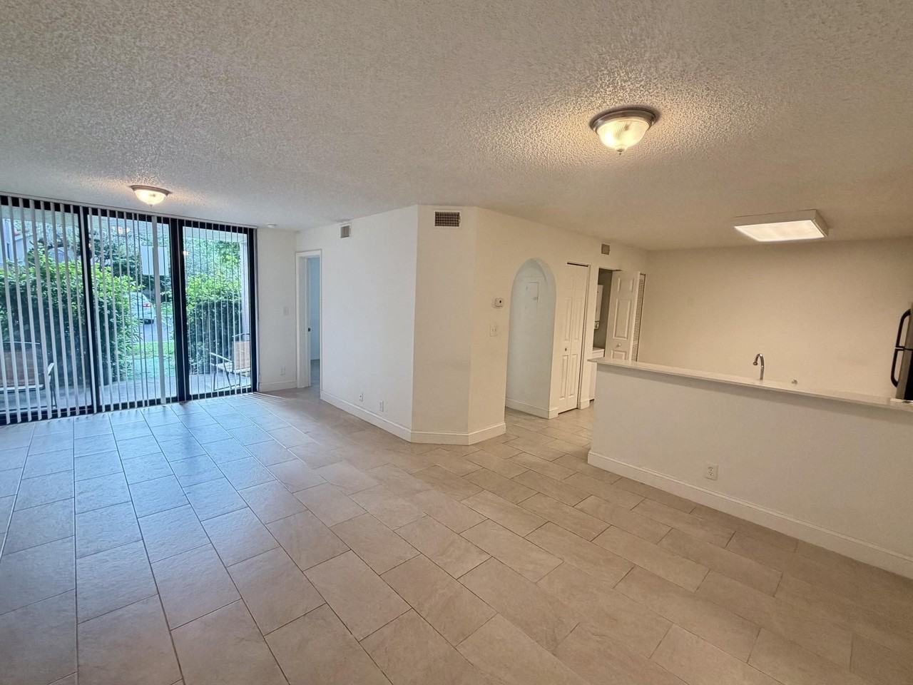 10111 W Sunrise Blvd #104 - Photo 7 of 18
