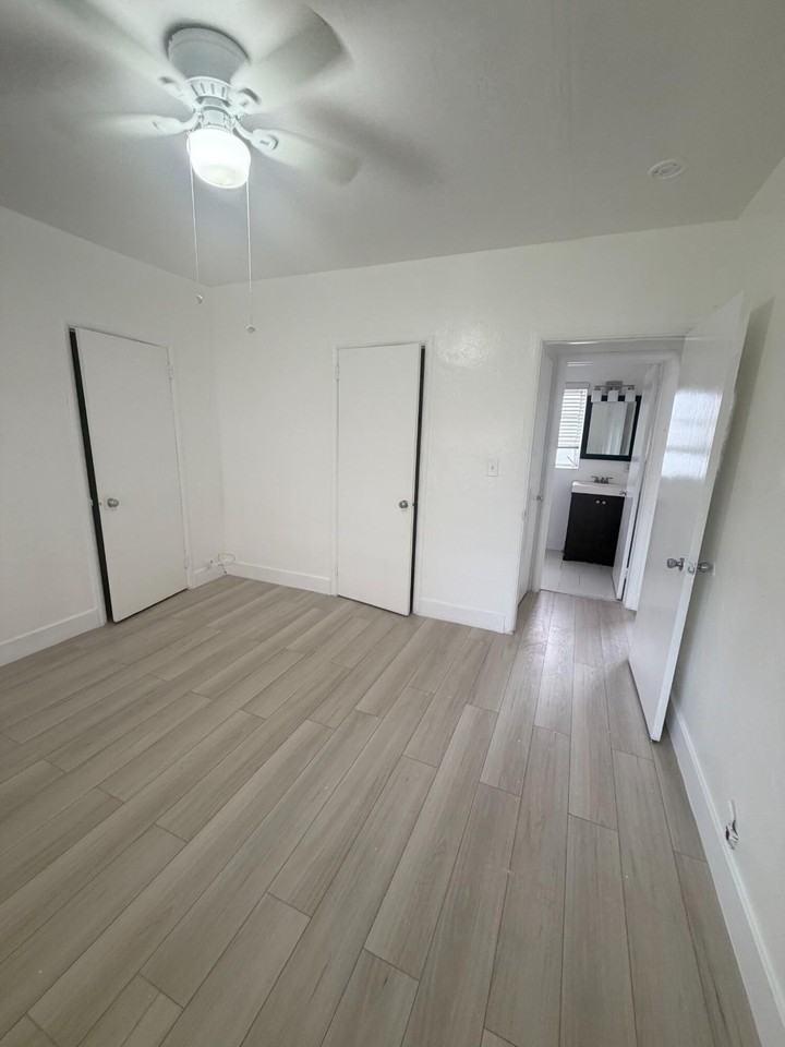107 Calabria Ave #7 - Photo 7 of 10