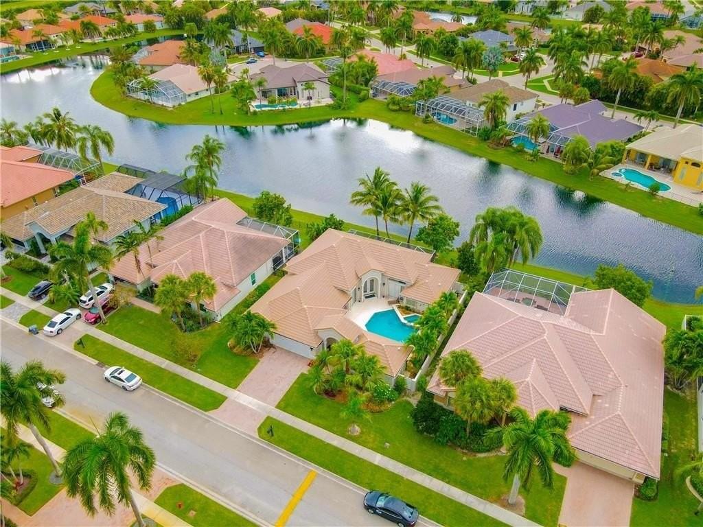 20107 Ocean Key Dr - Photo 4 of 50