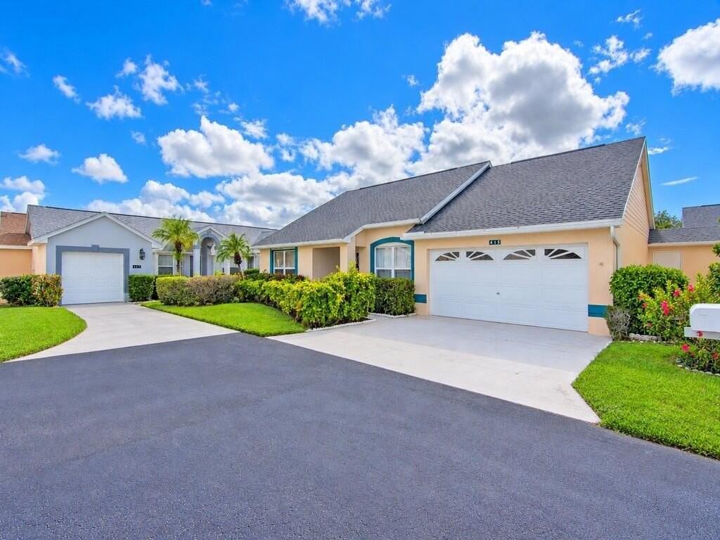 415 Nw Marsala Ter - Photo 4 of 50