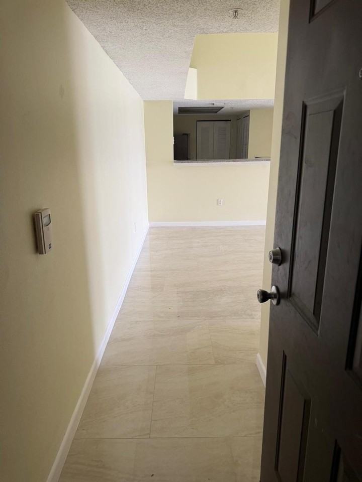 5061 Wiles Rd #202 - Photo 5 of 34