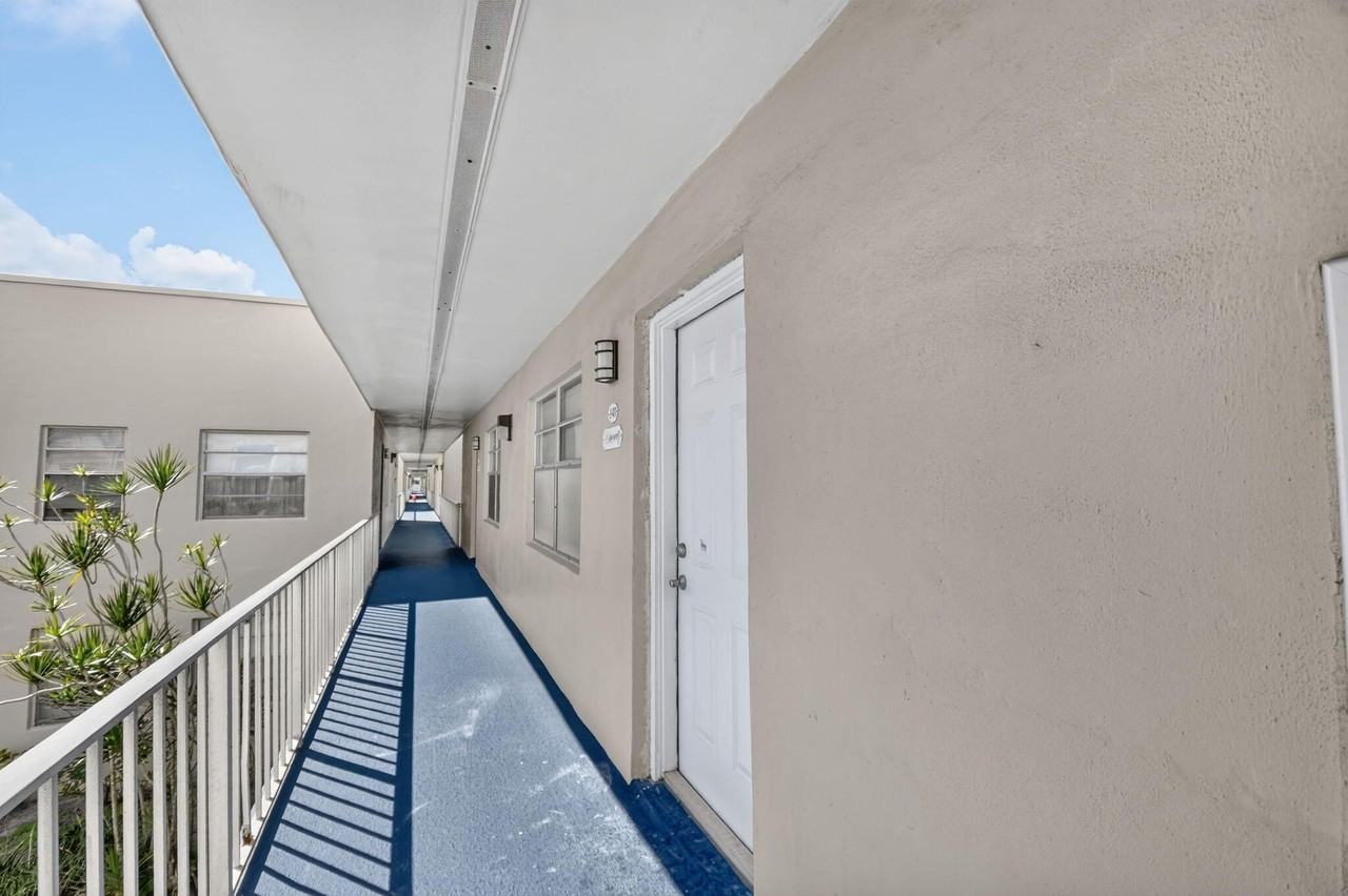 411 Burgundy I - Photo 2 of 50
