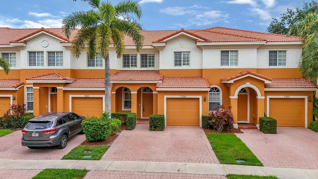 7399 Briella Dr