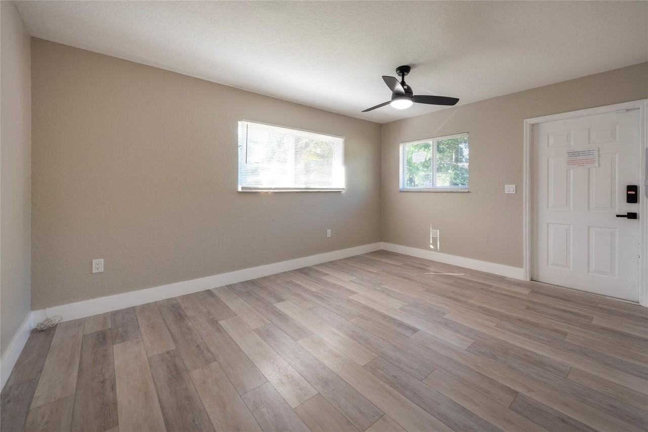 2726 Adams St #2 - Photo 5 of 16