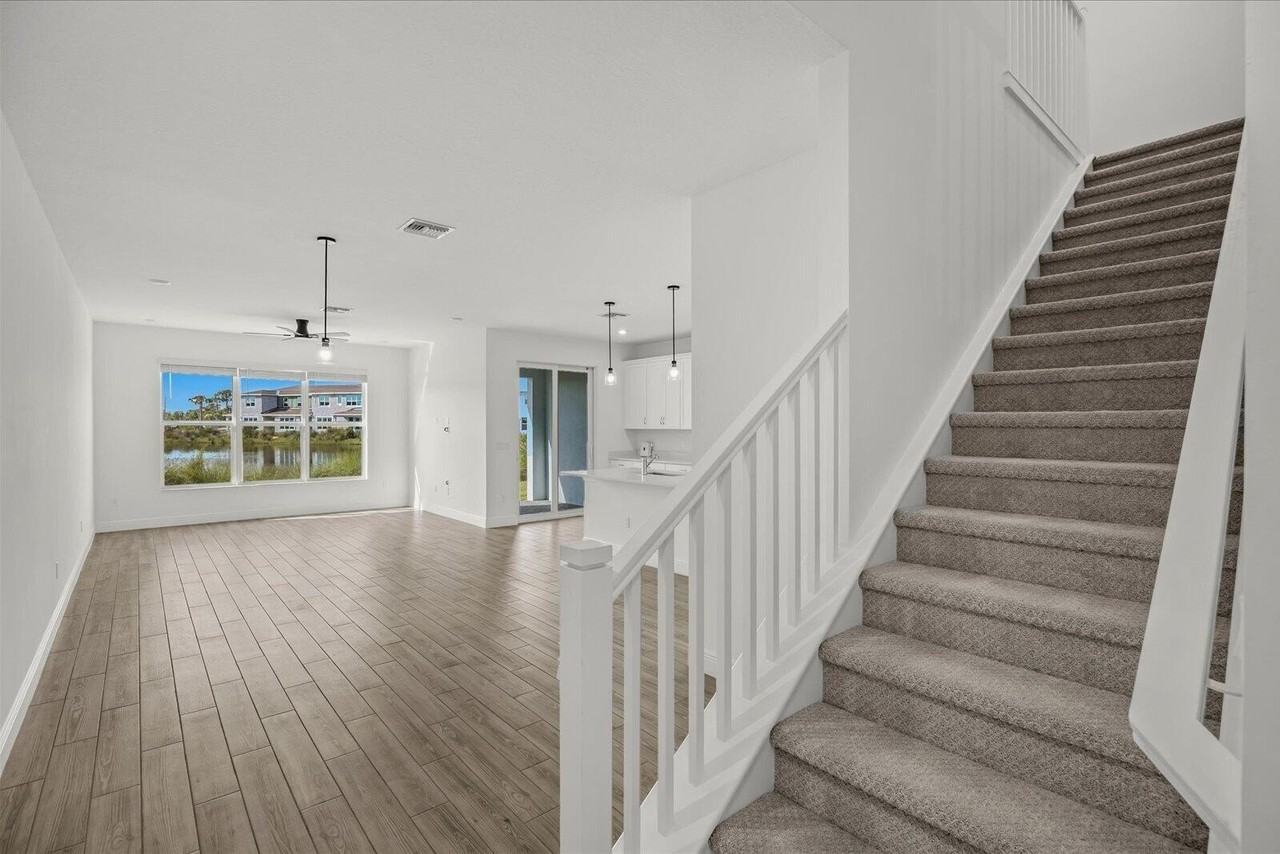 3566 Nw Solange Ct - Photo 4 of 34
