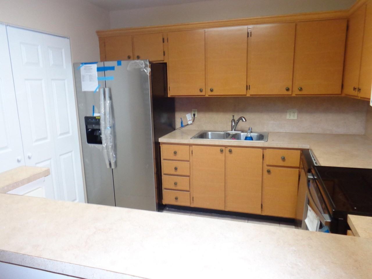 4814 Sunny Palm Cir #B - Photo 4 of 25