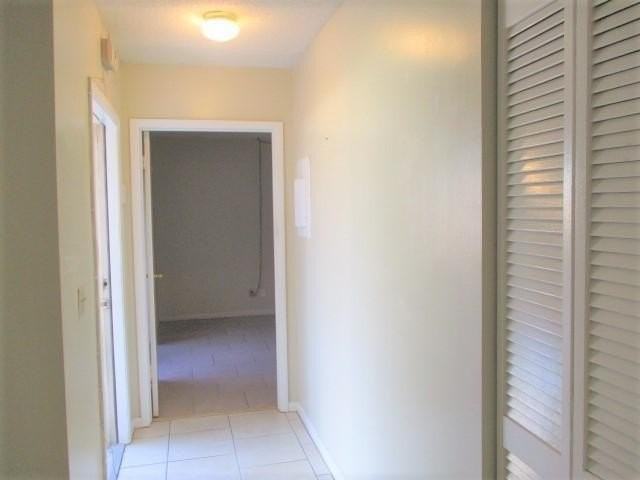 4814 Sunny Palm Cir #B - Photo 7 of 25