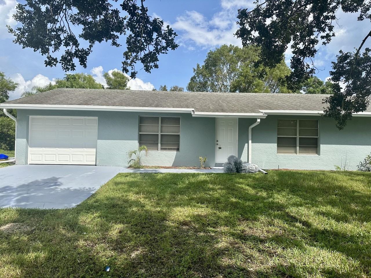 13399 53rd Ct N - Photo 2 of 33