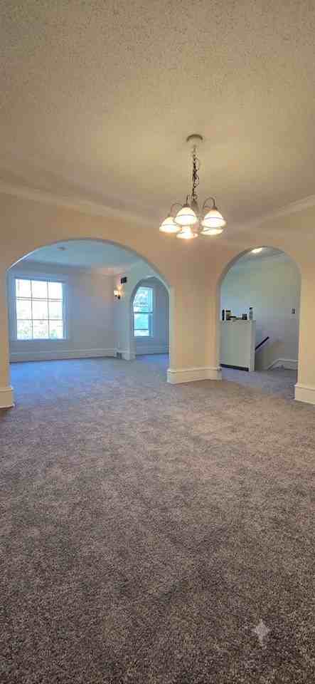 621 Morgan Ave N - Photo 2 of 10