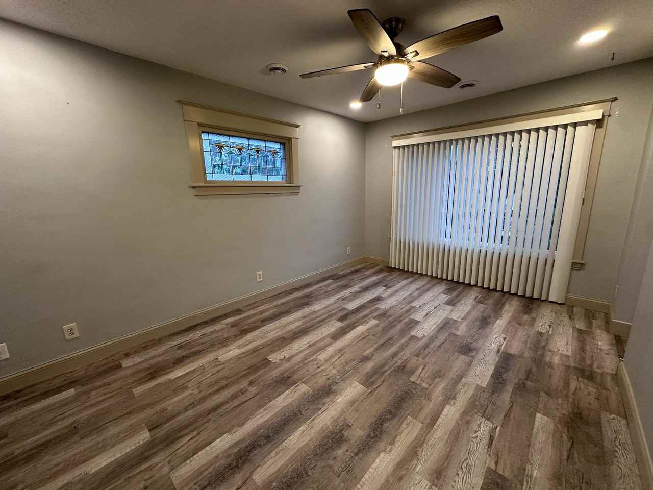 734 Sims Ave - Photo 3 of 6