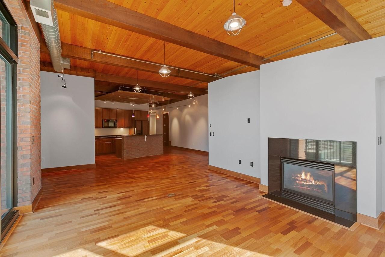 100 2nd St Ne #A580 - Photo 4 of 50