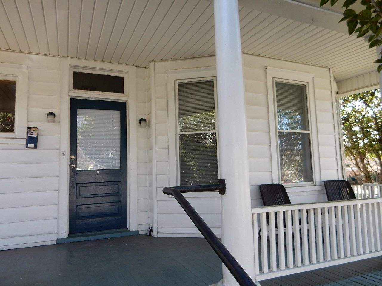 434 Allison Ave Sw #A - Photo 2 of 31