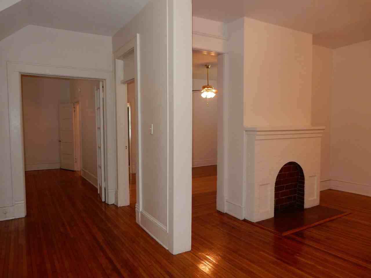 434 Allison Ave Sw #A - Photo 6 of 31