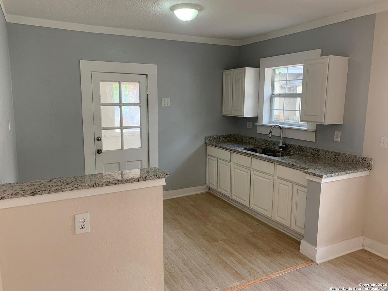 1334 Clower - Photo 6 of 15