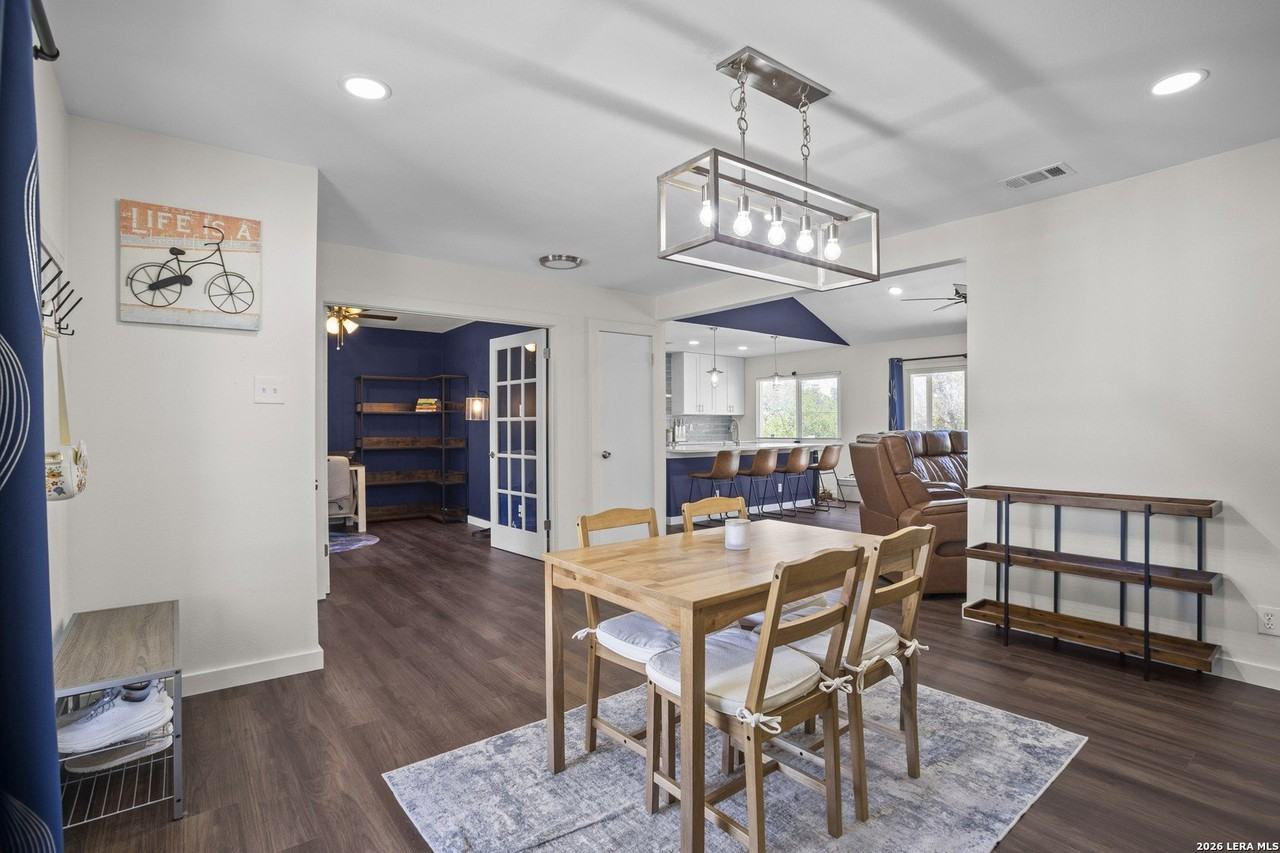 6275 Ridgebrook St - Photo 6 of 35