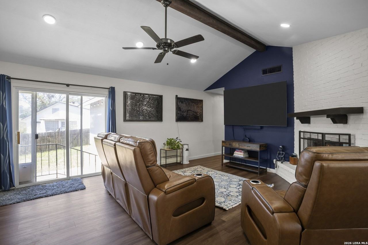 6275 Ridgebrook St - Photo 7 of 35