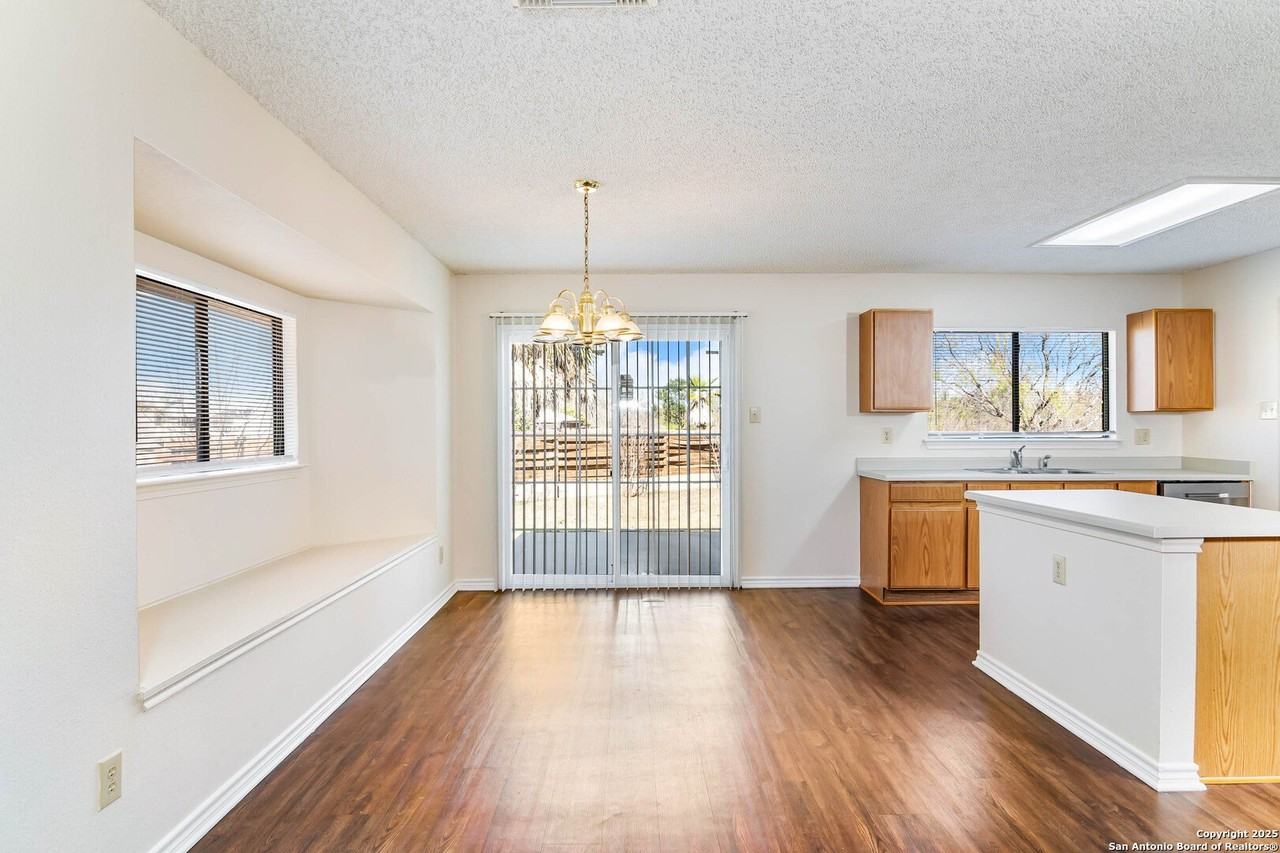 5015 Shara Mist - Photo 7 of 18