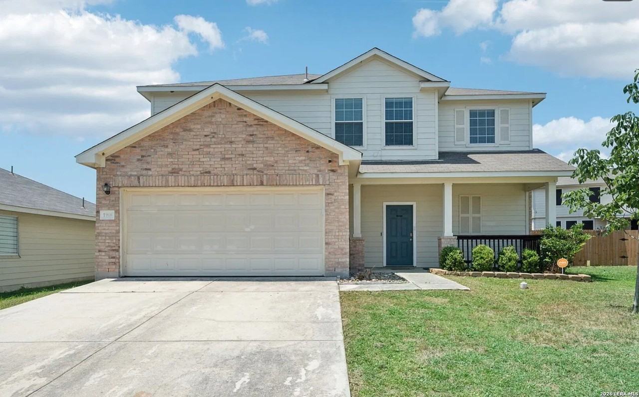 7910 Brinson Ct - Photo 3 of 30