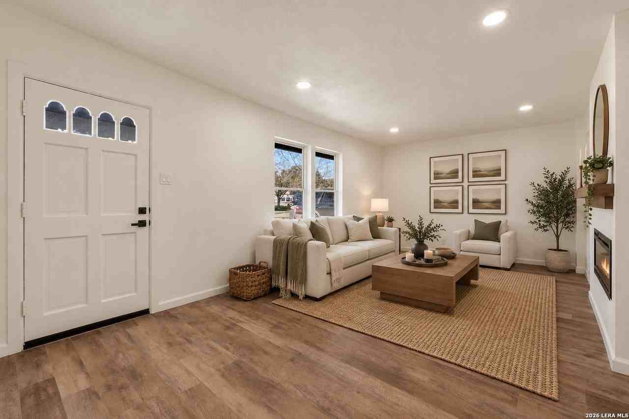 254 Kate Schenck Ave - Photo 2 of 16