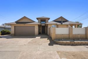 featured image of 6811 Boxford Dr
