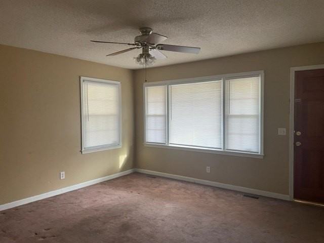 2437 Pipkin Rd - Photo 3 of 5