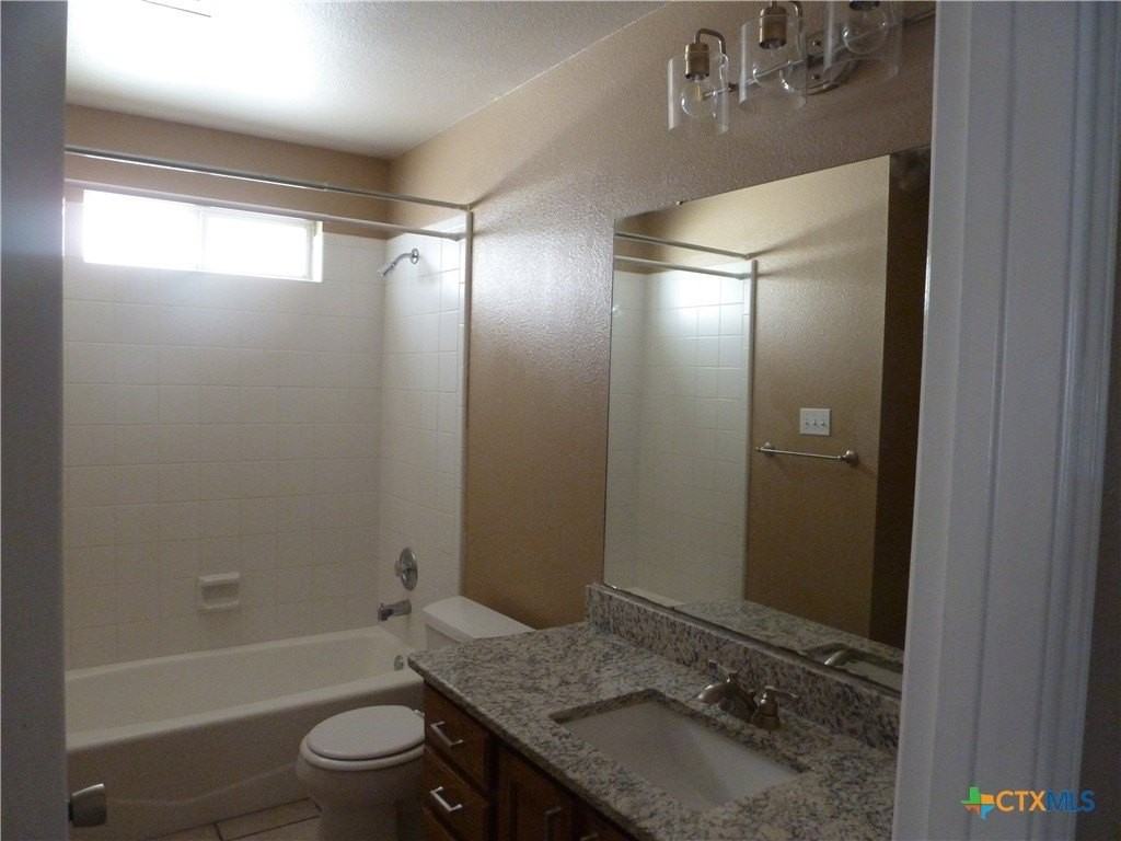 1527 Dustin Cade Dr - Photo 7 of 10