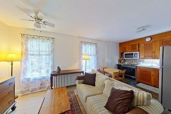 616 Thames St #3 - Photo 4 of 13