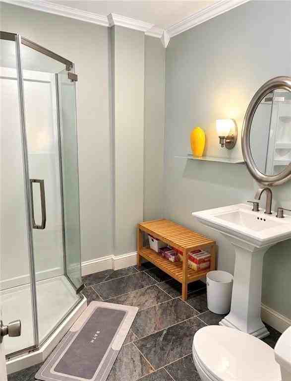 27 Crescent Rd - Photo 6 of 9