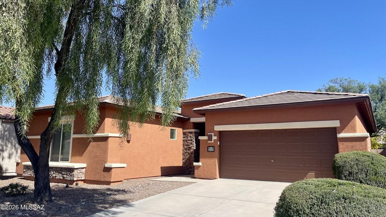 7504 W Cosmic Sky Dr - Photo 2 of 23