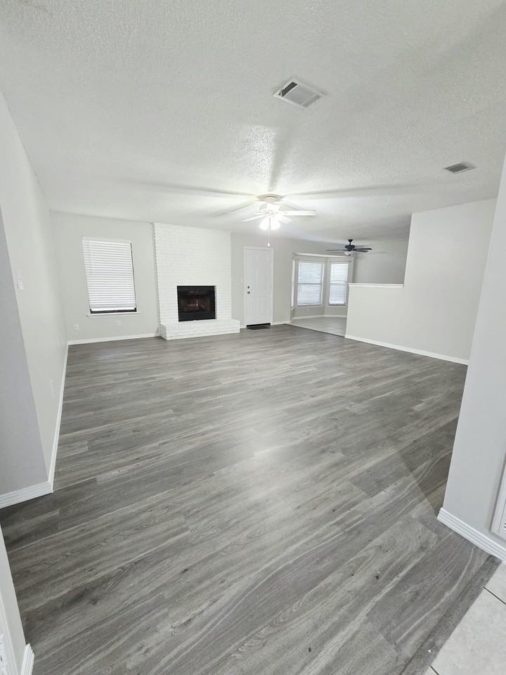 761 Lupine Ln - Photo 6 of 30