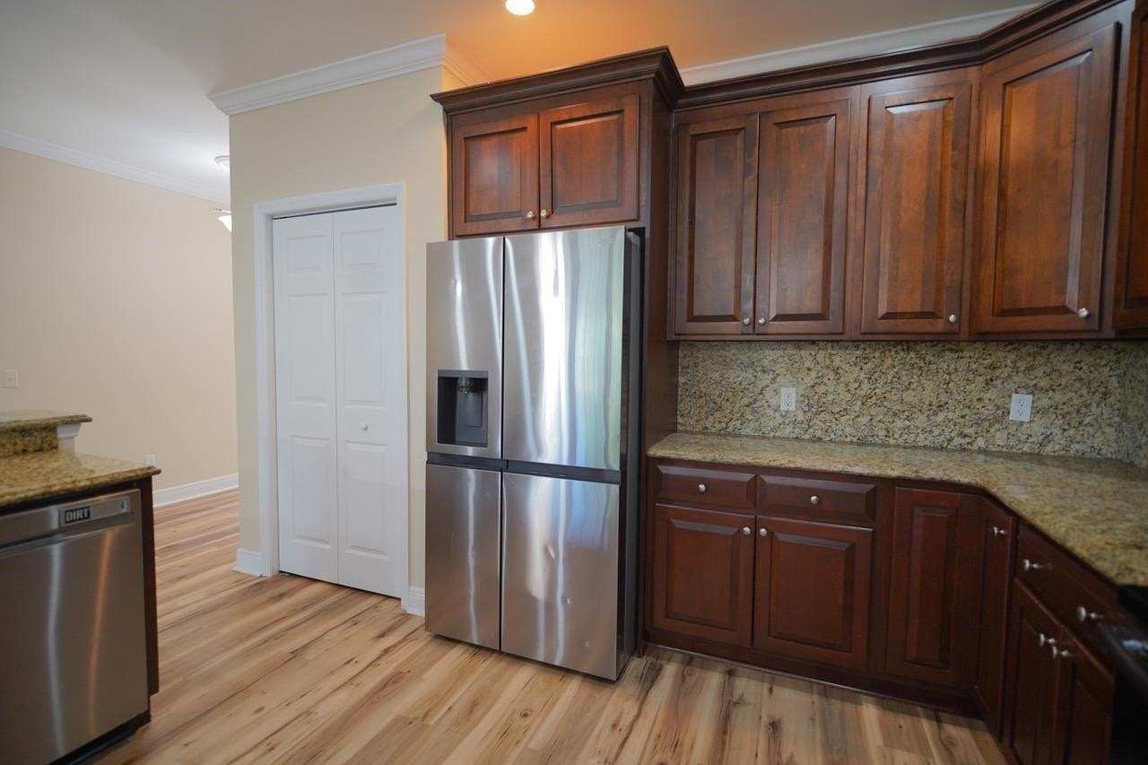 1728 Summer Meadow Pl - Photo 4 of 42
