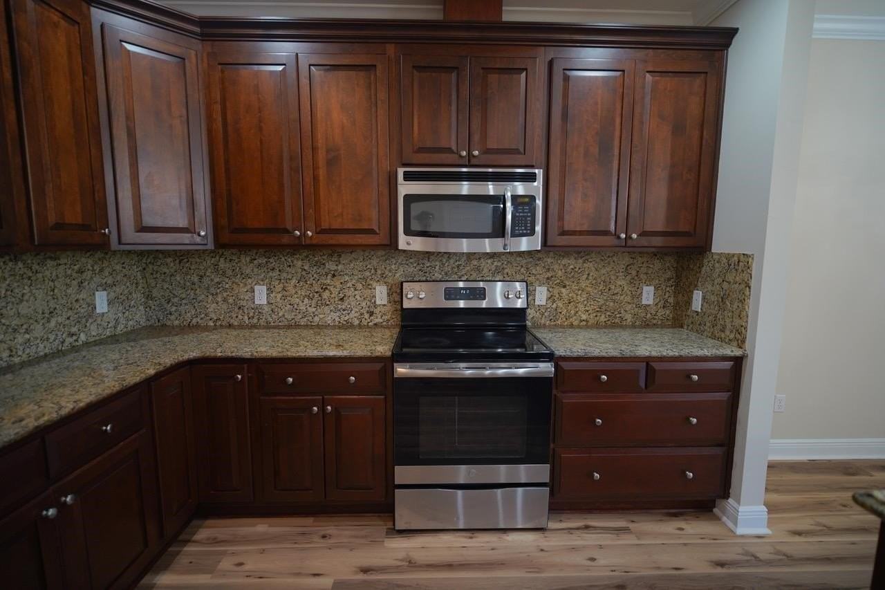 1728 Summer Meadow Pl - Photo 5 of 42